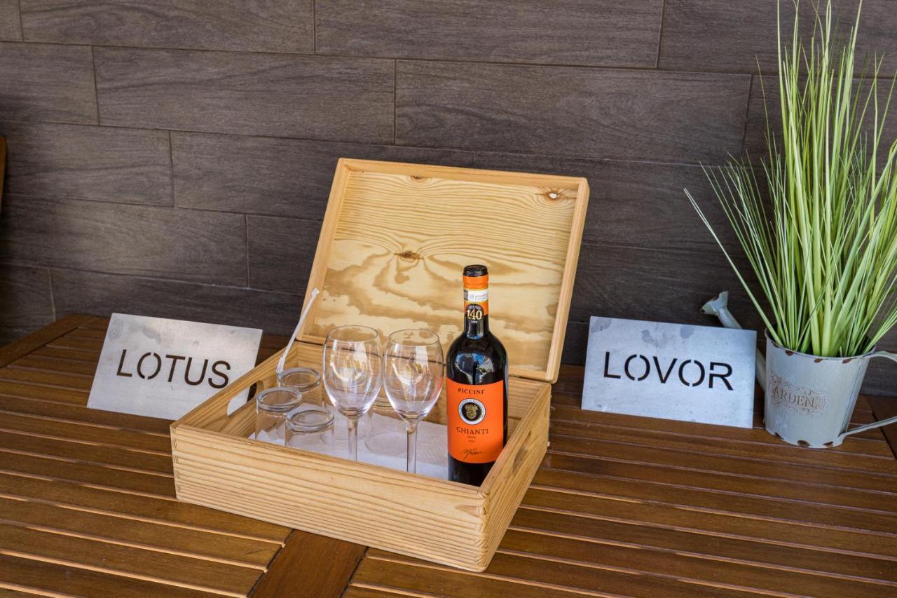 Luxury Apartments Lotus&Lovor พูลา ภายนอก รูปภาพ